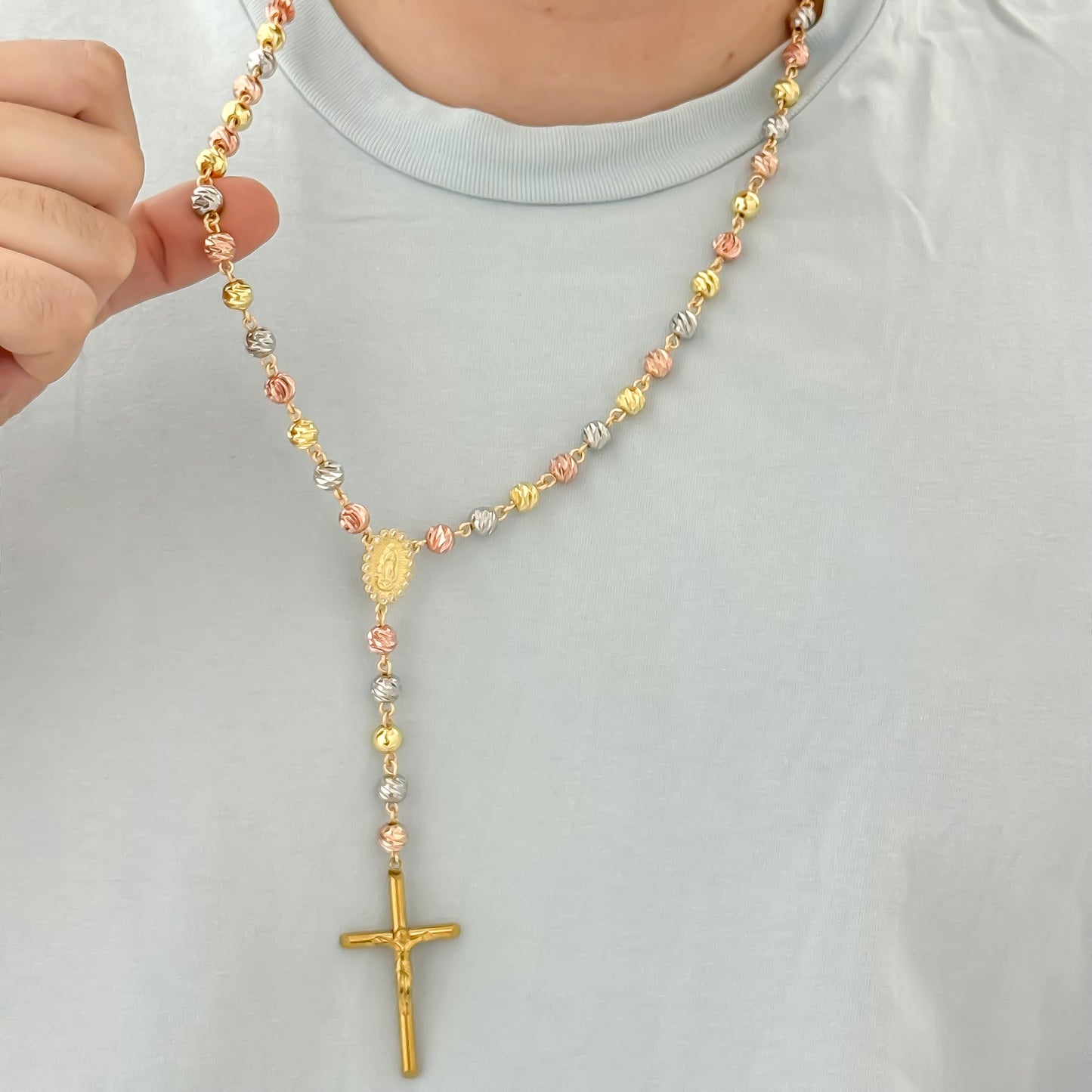 HERMOSA CAMANDULA 70CM DE LOS 3 ORO BALIN 8MM ITALIANO LLEVA CONTIGO UN SIMBOLO DE FE , PROTECCION