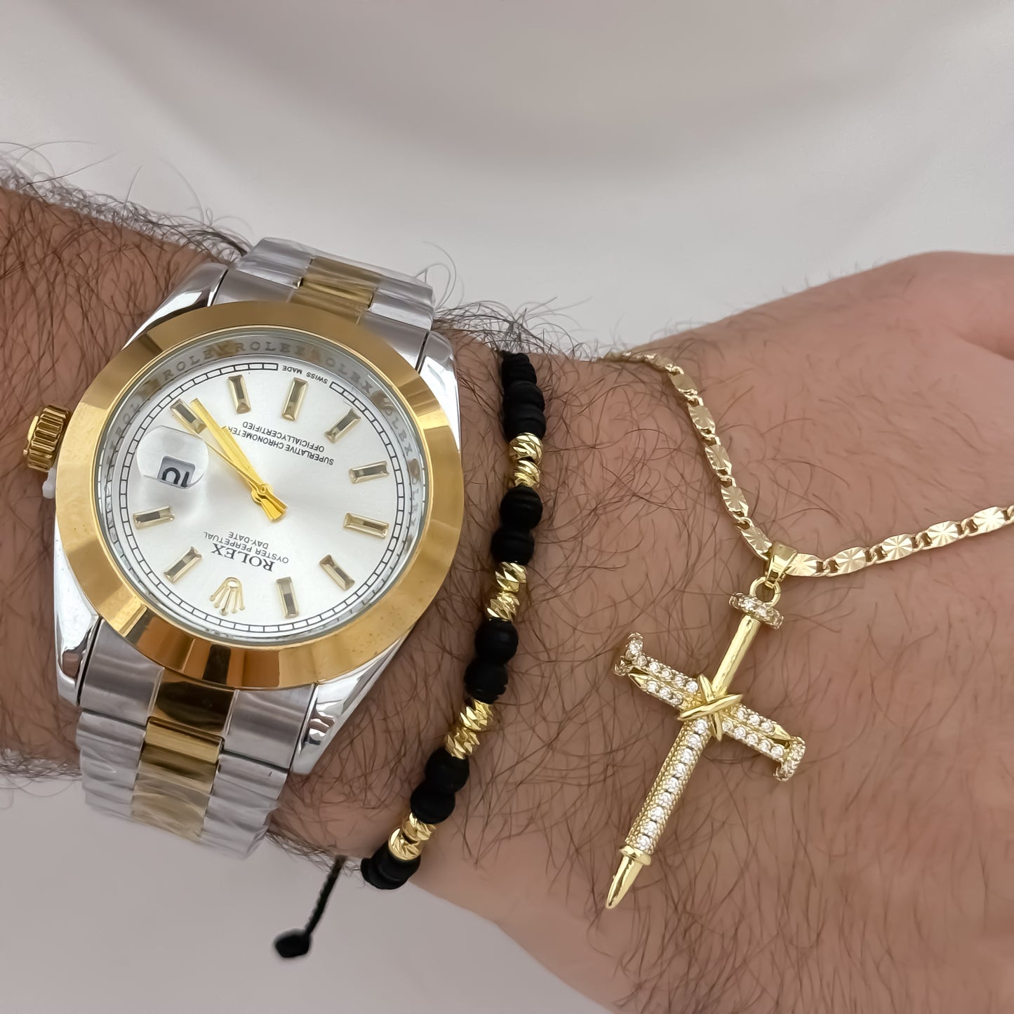 Cadena Tejido Escalera Plana con Destello de 60cm de 3mm + Cruz Clavo micro circones + Pulsera Balin Italiano de 5mm en Oro Laminado 18k Reloj Rolex de Alta de Gama