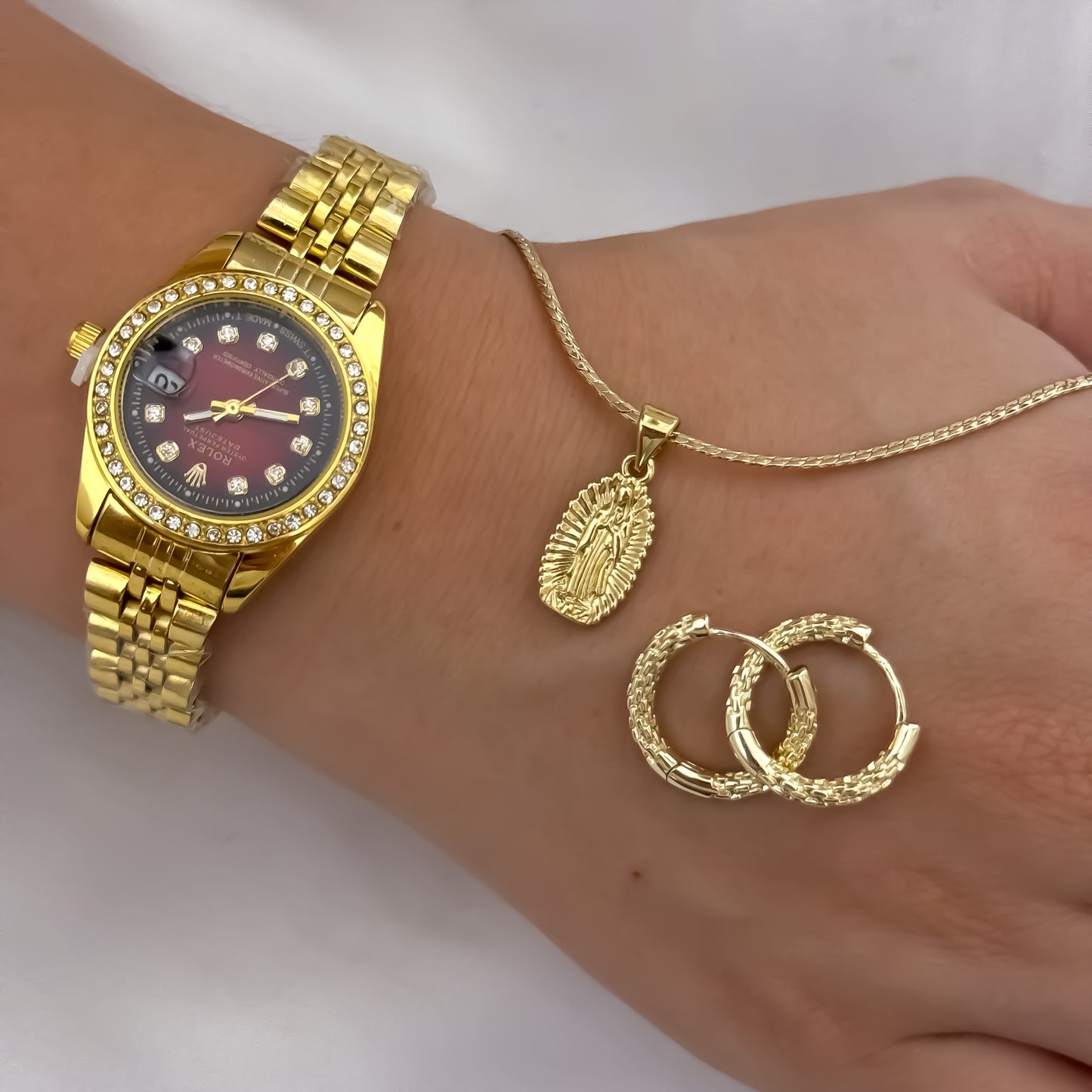 Cadena Tejido Serpiente de 45cm de 3mm de Grosor + Virgen Guadalupe +Candongas melcochas en Oro LAMINADO 18K con garantía de por vida + Reloj de Alta Calidad Rolex
