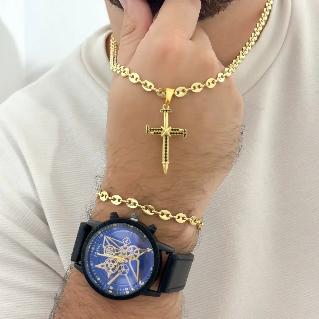 Conjunto Cadena Tejido Gucci + Cruz Clavo + Pulsera Clavo Baño de Oro de 18k + Reloj Fossil