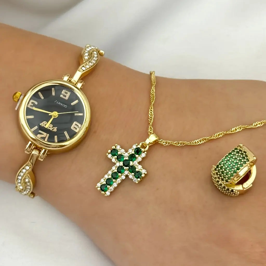 Conjunto Verde Esmeralda Cadena Singapur + Cruz + Candonga en circonia verde Esmeralda + Reloj Quartiz de Alta Calidad en Baño de Oro de 18k