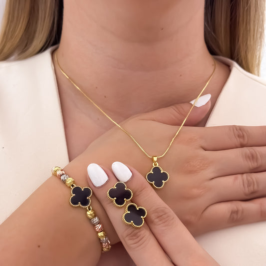 Conjunto Van Cleef Negro  Cadena Veneciano 45cm de 2mm + Van Cleef + Topo Van Cleef + Pulseras de 3 Oros Van Cleef en Oro Laminado 18k con Garantia de por vida