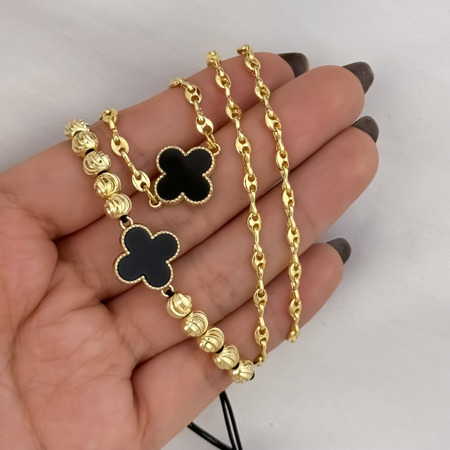 Cadena Tejido Gucci de Dama de 45cm de 3mm de Grosor + Dije de Van Cleef Negro + Pulseras Tejida Balin Italiano Herraje  Van Cleef  en Oro Laminado 18k con Garantía de por vida