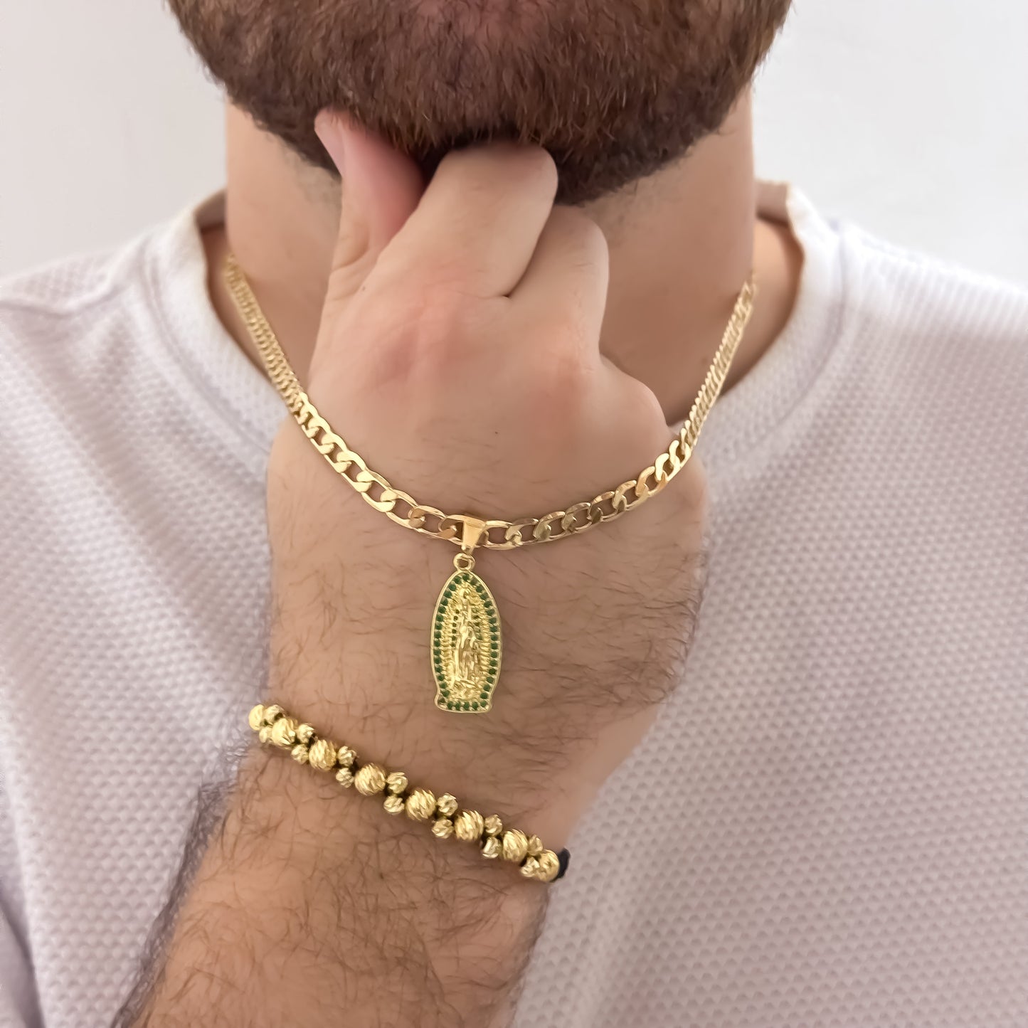 Cadena Tejido Cubana Plana de 60cm de 5mm + Virgen de Guadalupe  Tallada + Pulsera 3  Carriles en Balin Italiano en Oro Laminado 18k con Garantia de por vida