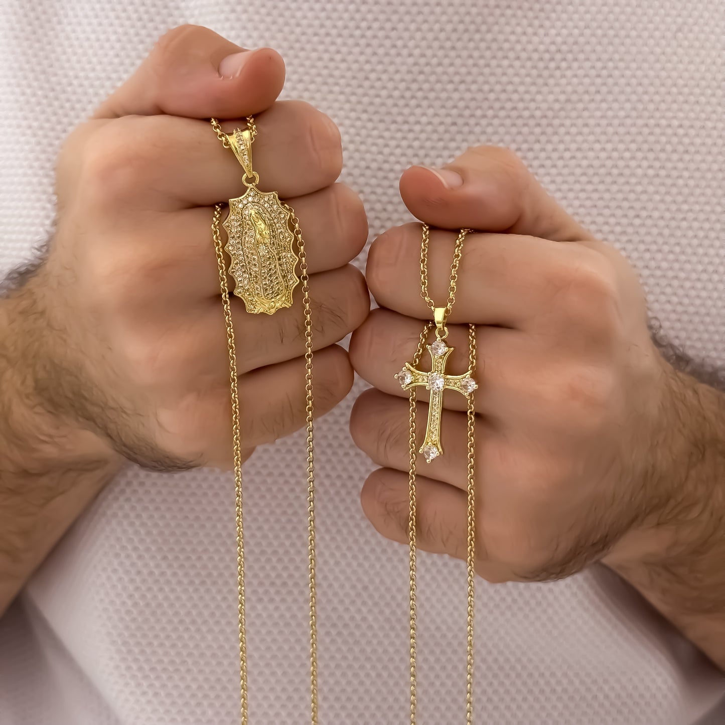 Promocion de Amor y Amistad Cadenas para Parejas de Hombre 60cm y Dama 45cm con Dije de Cruz Cristo con Micro circones + Virgen de Guadalupe   en Oro Laminado 18k con Garantia de por vida