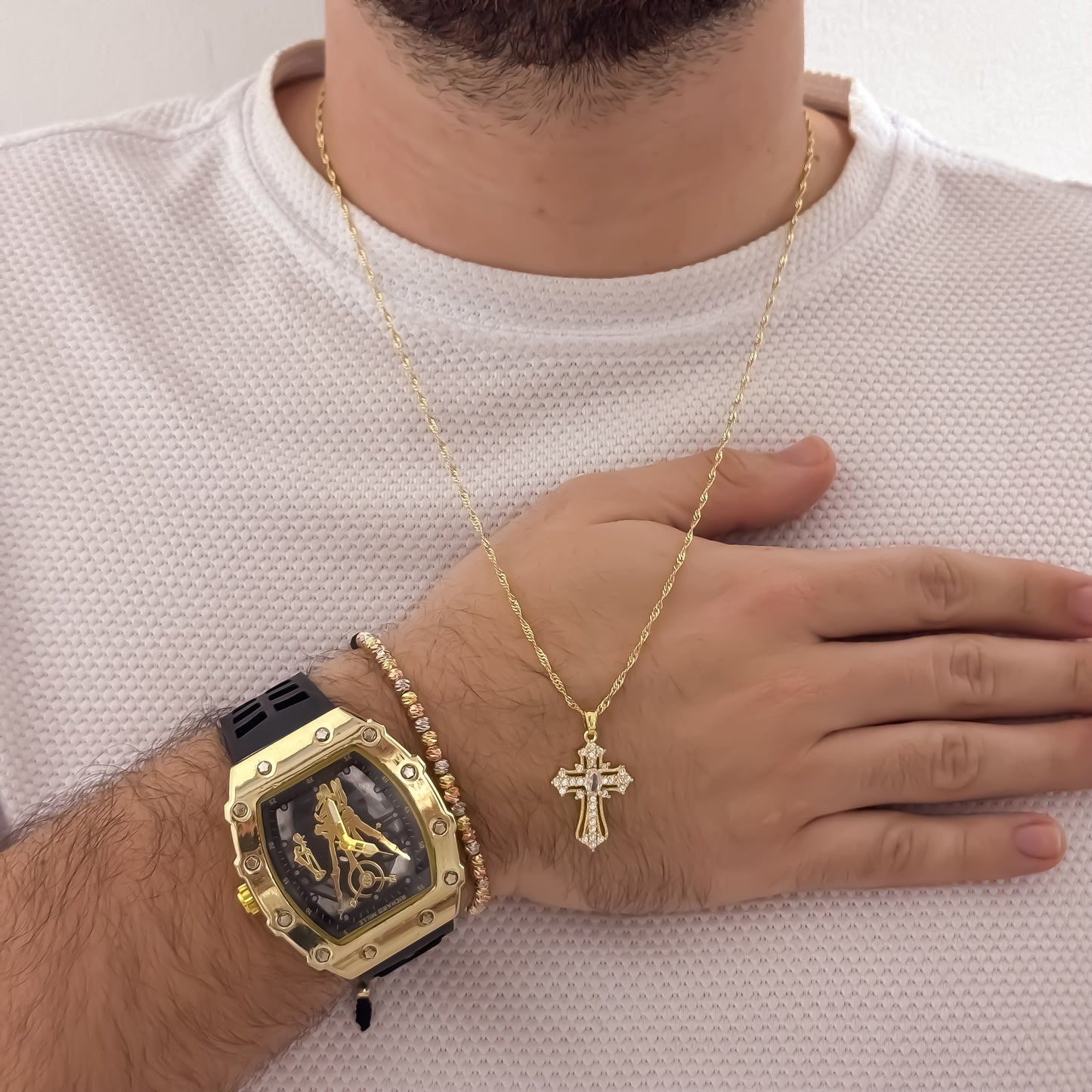 Cadena Lazo de Hombre de 60cm de 2mm + Cruz Micro Circones Cristales + Pulsera Balin Italiano de 4mm + Reloj Hombre Richard en Oro Laminado 18k con Garantia de por vida